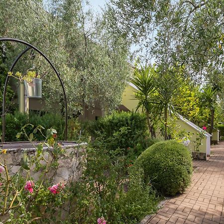 Residence Villa Le Macine ヴィエステ エクステリア 写真