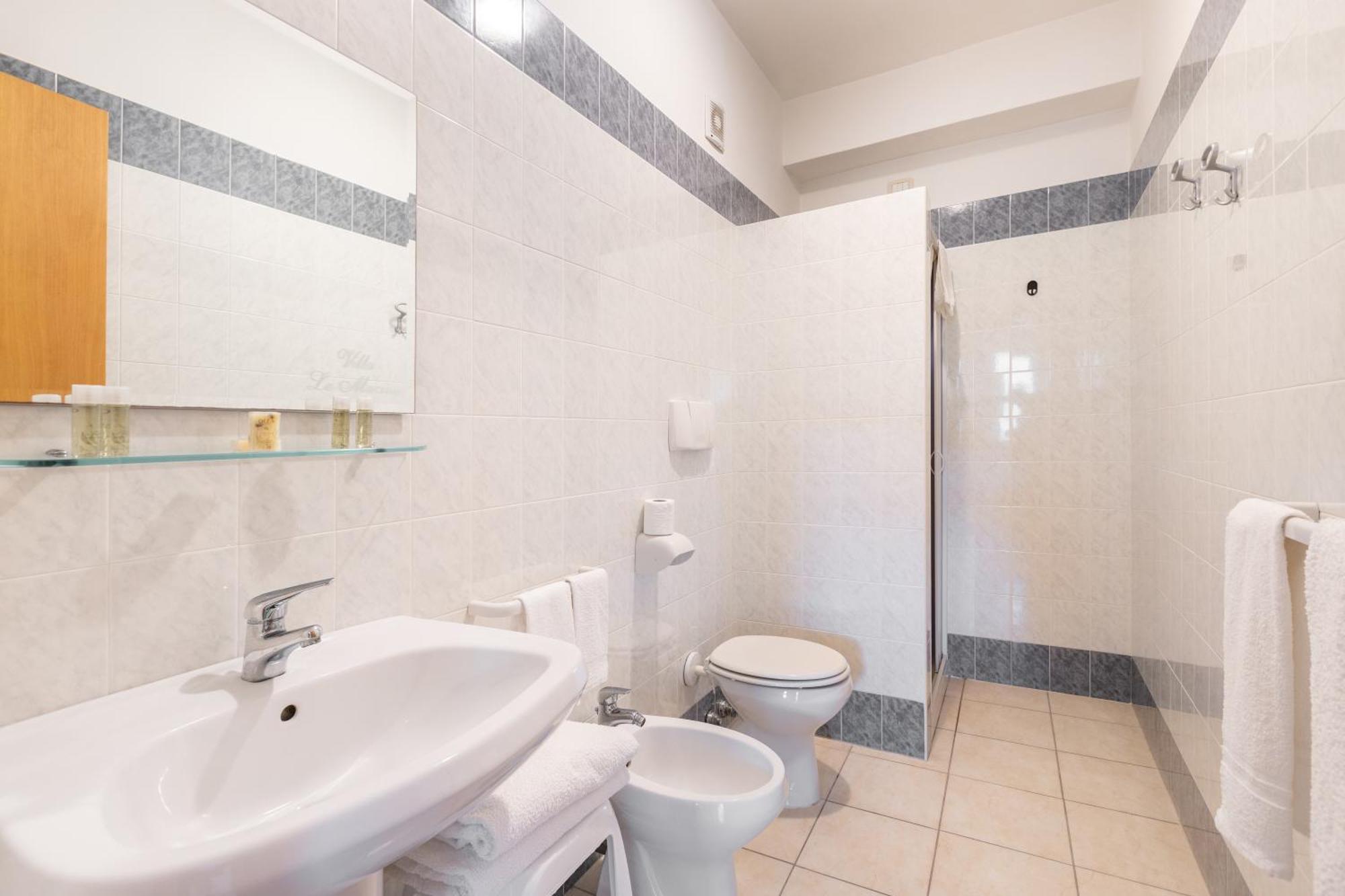 Residence Villa Le Macine ヴィエステ エクステリア 写真